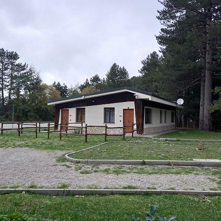 Chalet Lago Taverna  Exteriér fotografie